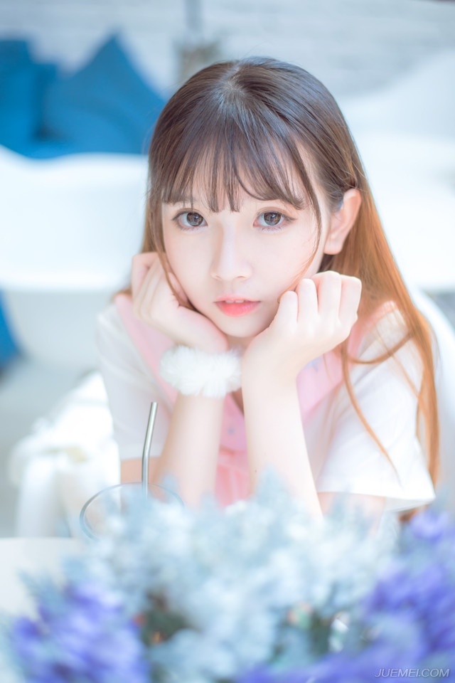 或早或晚，能够遇到你就好;或风或雨，能牵着你的手就好;或多或少，你能在乎我就好;或苦或乐，我们在一起就好。
